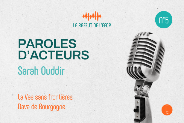 Couverture d'une pochette de podcast sur la VAE sans frontières avec un micro vintage