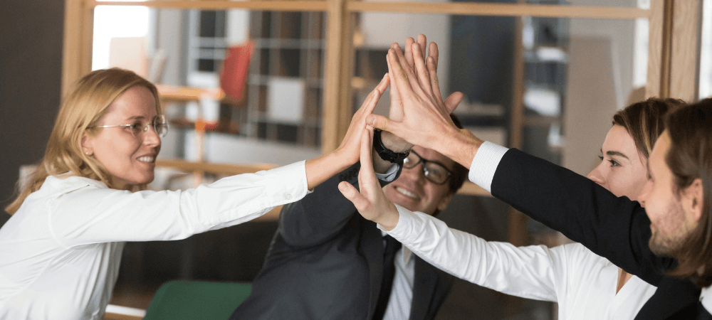 Du sens à l’action, accompagner les transitions professionnelles en questionnement